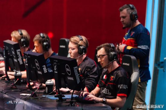 Navi 对阵 Apeks ， Fnatic 对阵 Karmine Corp — VCT 2025： EMEA 第二阶段