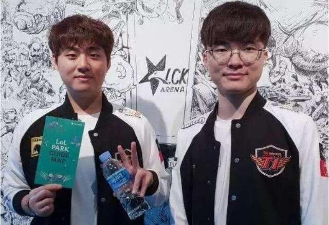 韩毅透露： Bilibili Gaming 签下了 maokai， Invictus Gaming 签下了 Daney
